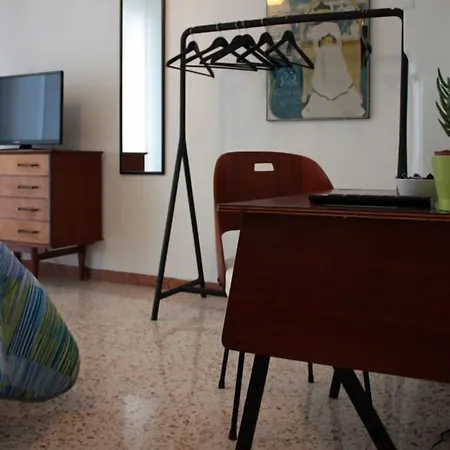 Pensión Parco Dei Canape