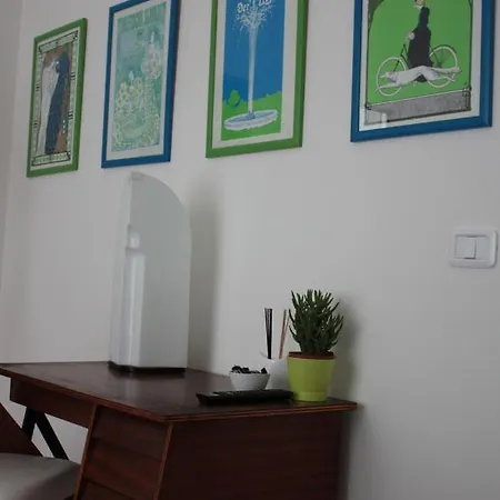 Pensión Parco Dei Canape